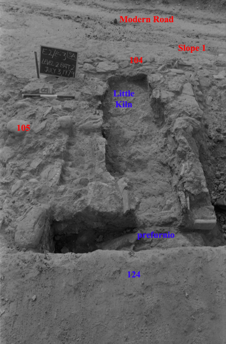 SAV_littlekiln-praefurnium-slope1-us104-us105-us124
